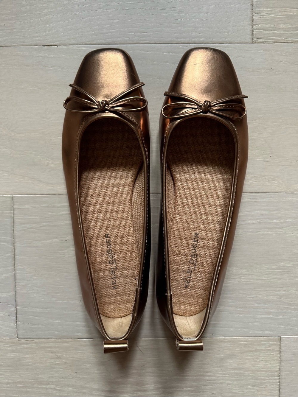 Anthropologie Kelsi Dagger Gold Ballet Flats